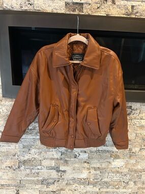 Levi’s Retro Bomber Jacket in Camel size Small